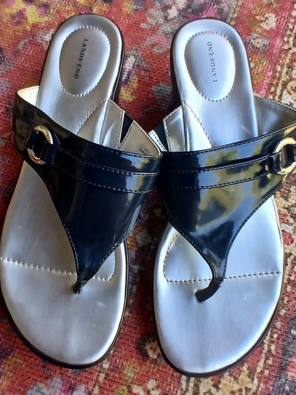 Lands' End Women's Navy Patent Thong Sandals Silver Buckle Sz 9D